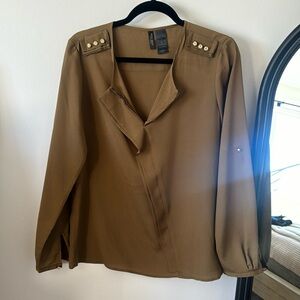Women’s Bisou Bisou Gold Detail Blouse Size M